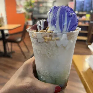 Halo-Halo - hot weather&apos;s friend! (June, 2024)