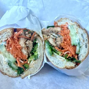 Chicken banh mi