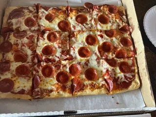 R' Pizza Place