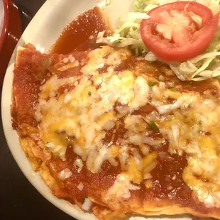 This is the Quesadilla Ranchero and it is delicious!!! If you like enchiladas you will love this appetizer. I had it as my entree.