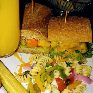 Veggie Sandwich, pasta salad comes with it