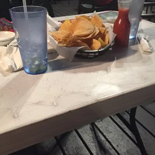 Free chips and salsa are always good