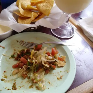 Buffet today! So good. Nice margarita special at lunch.