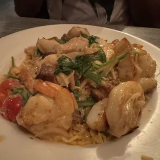 Shrimp & Scallop Ajillo