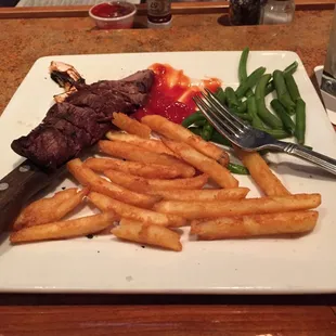 Flank stake with grilled shrimp sorry shrimps already eaten yum!