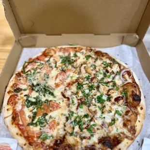 Half Margharita and Half BBQ Chicken