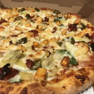 I had a good pizza it was amazing and Delicious thank you guys I'm gonna back again and I'm gonna tell my friends about you ..