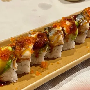 Dragon roll