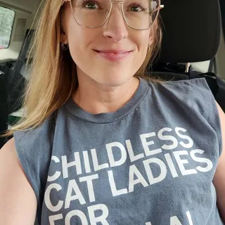 Elise B.