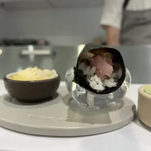 scallop handroll