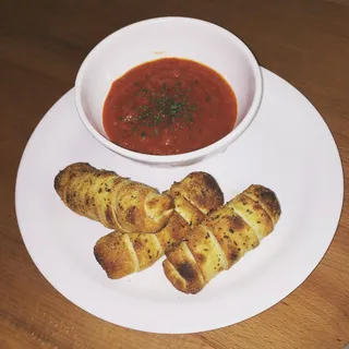 Pepperoni Rolls