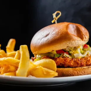 Marino&apos;s American Eatery