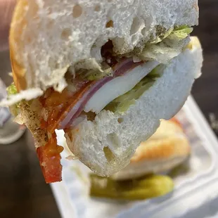 Marinos Deli