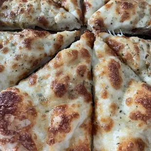 While pizza sans peppers