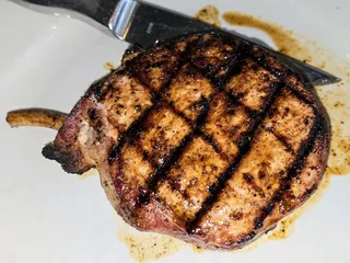 Nicolinni's Chophouse