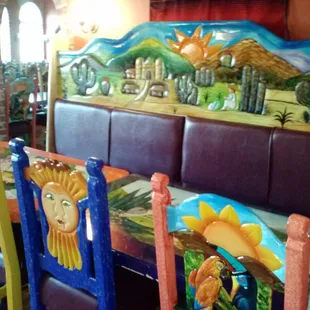 Large booths and tables for large or small groups of diners.