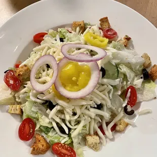 Mariola House Salad