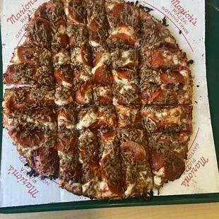 Peperoni & Sausage Pizza