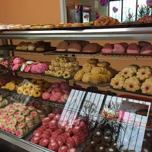 a display case full of donuts