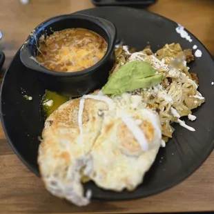 Chilaquiles sinaloa but with chile verde instead