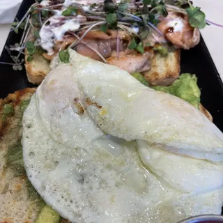Smoked Salmon Avocado Toast