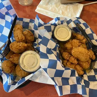 2 - 1/2 lb Garlic Boneless Wings