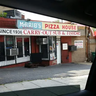 Great pizza and subs.