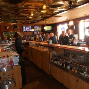 Mario&apos;s Sports Bar