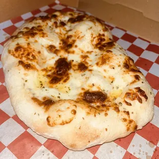 Mario&apos;s of NYC pizza cheesy bread!