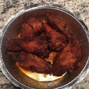 6 hot sauce chicken wings