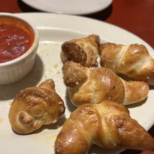 Garlic knots and marina