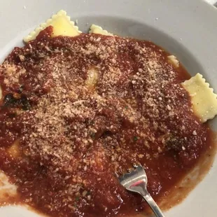 Cheese Ravioli with Marinara Sauce it came with a salad