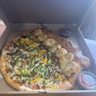 Vegan Pizza Cheesy Roll