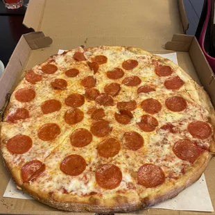 Pepperoni pizza