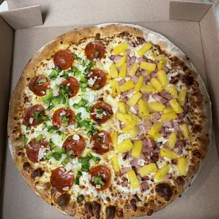 Half Hawaiian Pizza, Half Pepperoni, Onions, Green Peppers