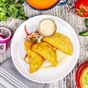 tortillas and guacamole