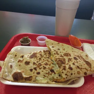 Shrimp quesadilla and tamarindo water