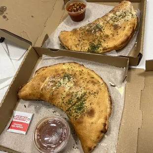 park slope calzone: pepperoni, mozzarella with garlic crust = $17.99
