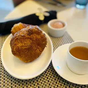 Complementary bread with strawberry butter and soup