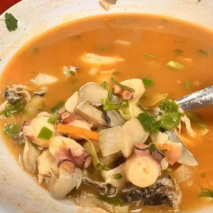 Caldo Mariscos (Hot Soup)