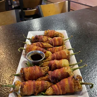 Toritos, chiles rellenos de camarón y queso Filadelfia!