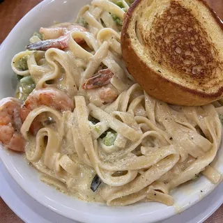 Pasta Alfredo Camaron