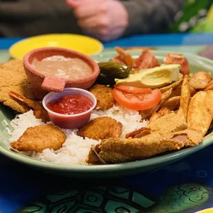 seafood platter for 2. Crazy good! YUM! YUM! YUM! :)...