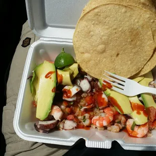 Four shells was not enough for the amount of seafood:)