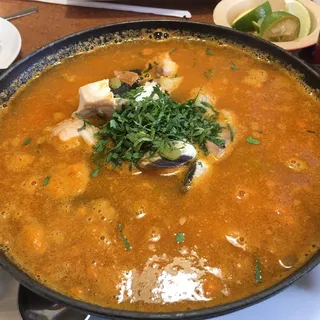 Caldo de Mariscos