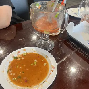 Monchis tostada and cóctel de camarón!