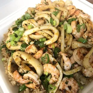 grill roce with seafood