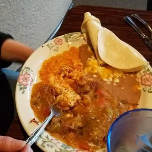 a plate of mexican food