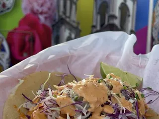 Tacos Y Mariscos El Barbon