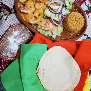 Camarones cachanilla and homemade tortillas